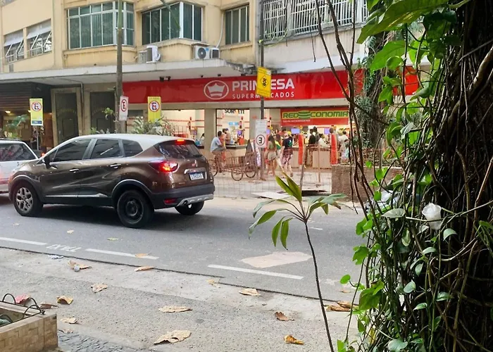 Copacabana- Otima Localizacao No Baixo Copa. Rio de Janeiro